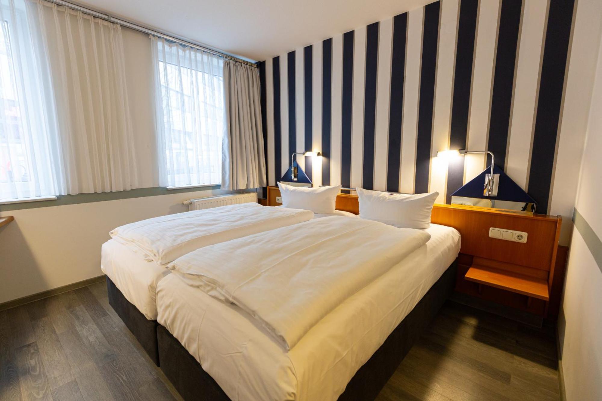 Hotel Dh Vec, Sehr Beliebtes & Leckeres Fruehstueck, Self-Check-In เวคตา ภายนอก รูปภาพ